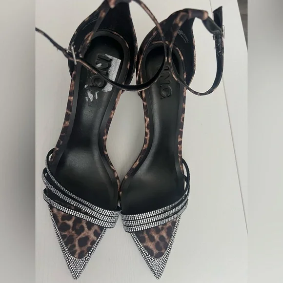 New INC International Concepts Women's Leopard Print Heels Rhinestone size10 - Picture 3 of 5